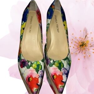 Ivanka Trump Floral Heels Used has Leather Soles